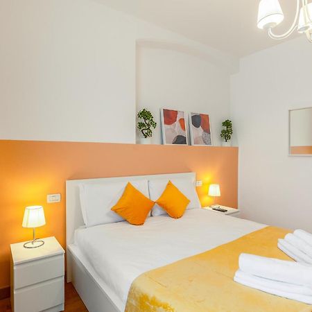 "Suite Elegance Brera" Milan Bagian luar foto