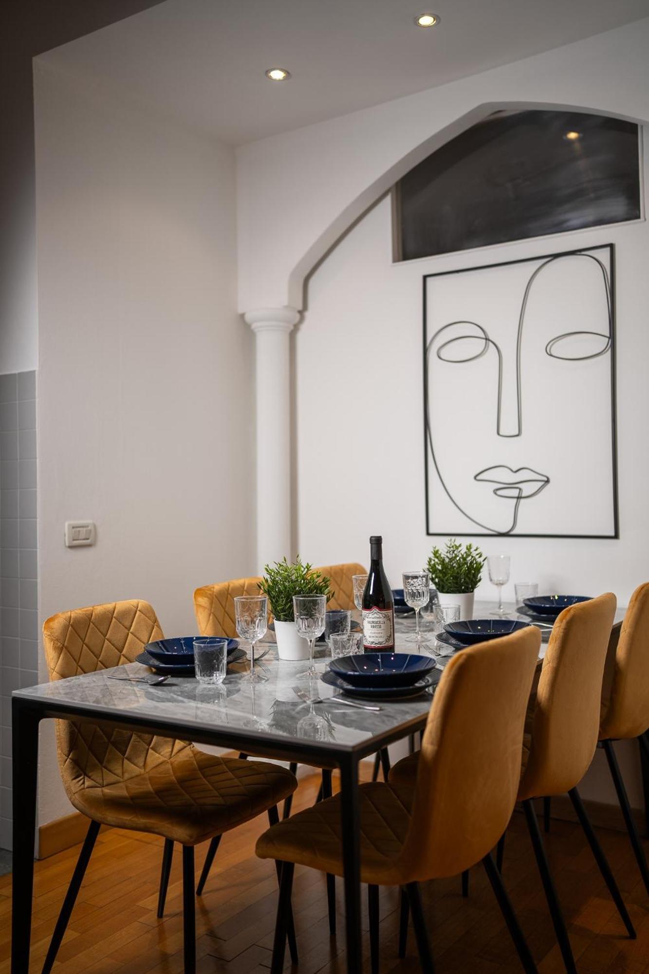 "Suite Elegance Brera" Milan Bagian luar foto