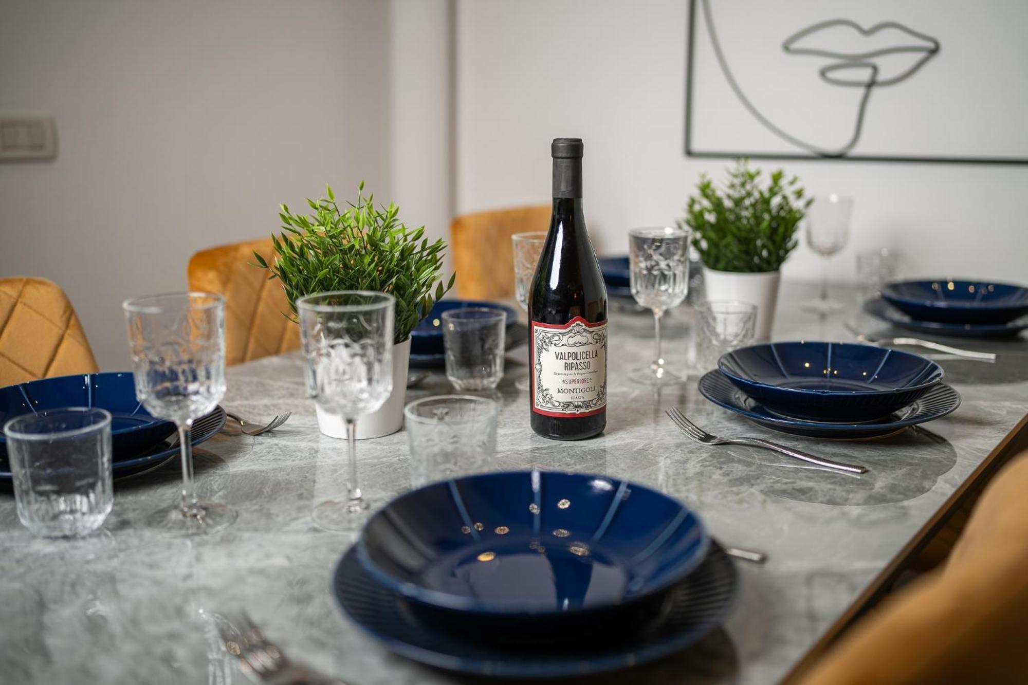 "Suite Elegance Brera" Milan Bagian luar foto