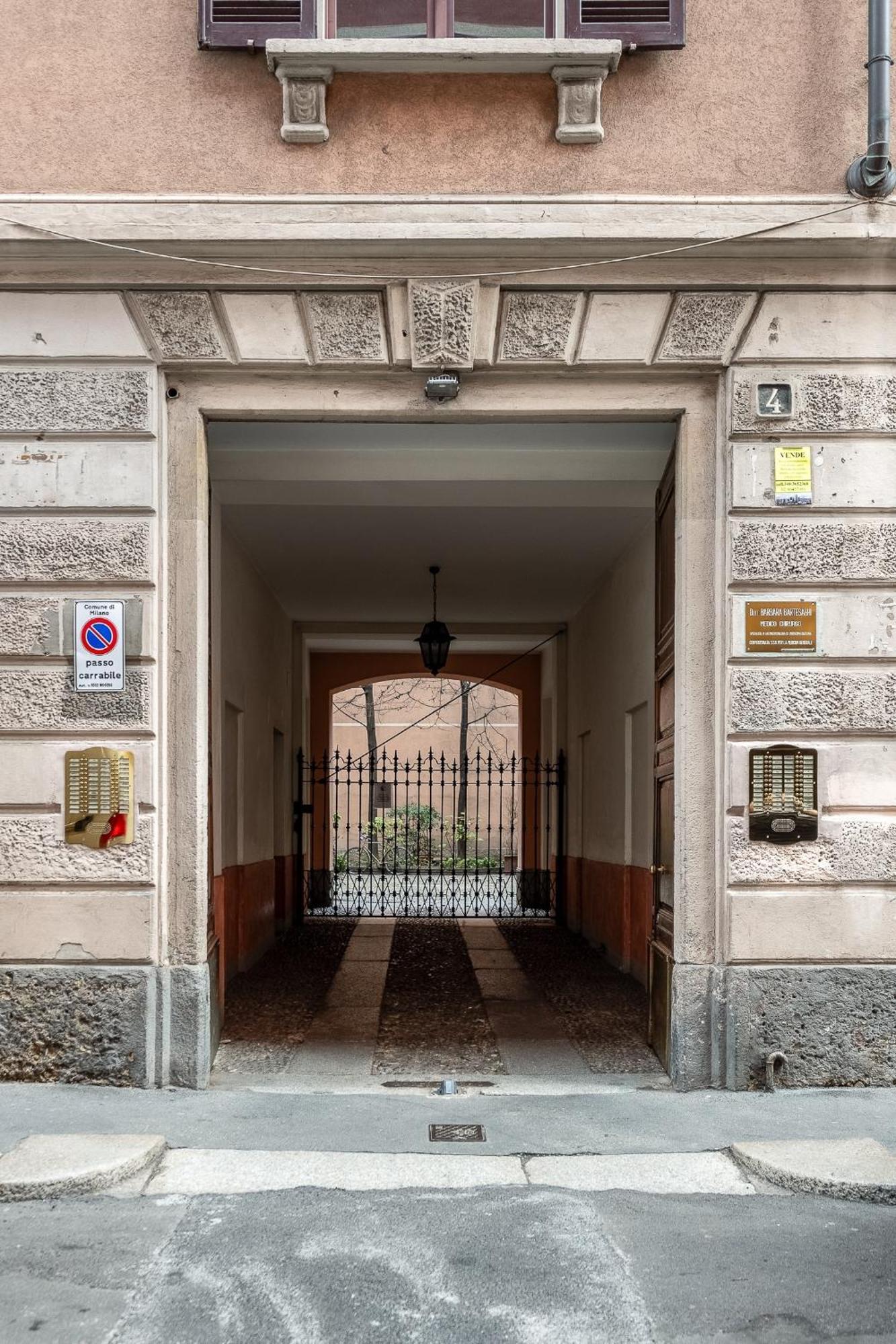 "Suite Elegance Brera" Milan Bagian luar foto
